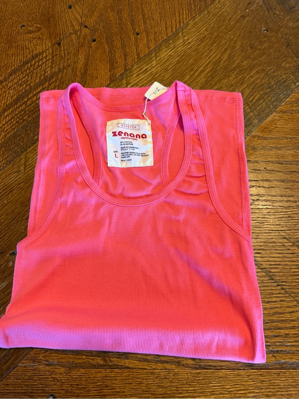 Zenana Outfitters Bright Pink Ribbed Scoop Tank Sz lg